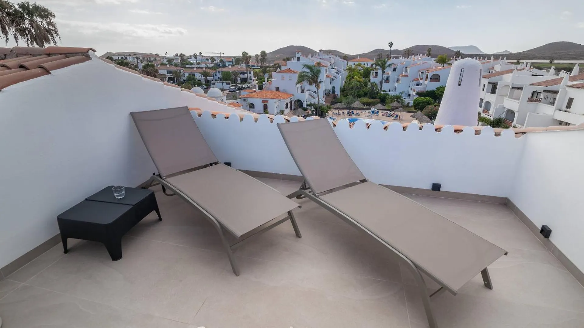 Casa Agatha - 3 Terraces, Ac, Tv Channels, 2 Bedrooms & Bathrooms, Heated Pool San Miguel de Abona 0*,  Spain