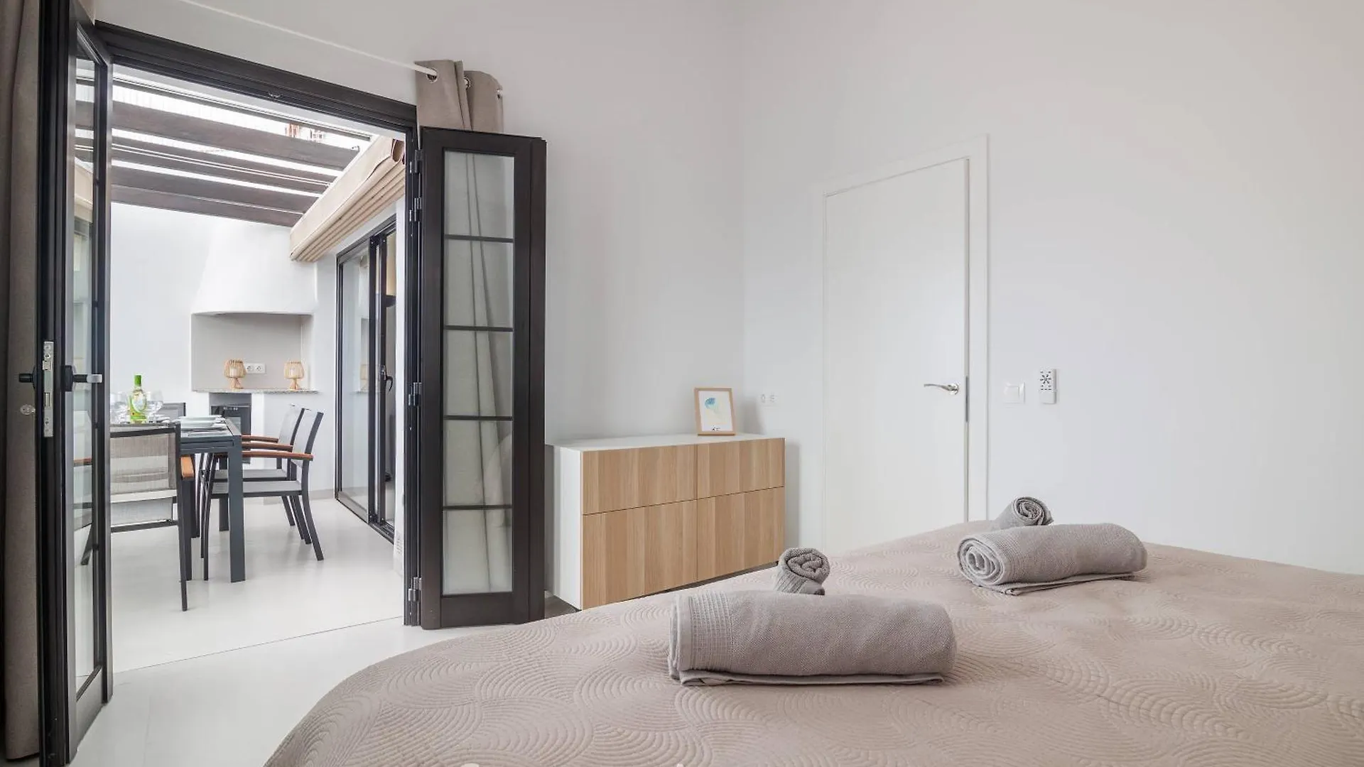 Apartment Casa Agatha - 3 Terraces, Ac, Tv Channels, 2 Bedrooms & Bathrooms, Heated Pool San Miguel de Abona Spain